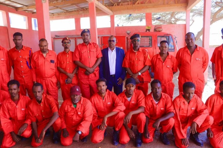 Buuhoodle Mayor Opens Firefighting Training for Municipal Firefighters in Las Anod